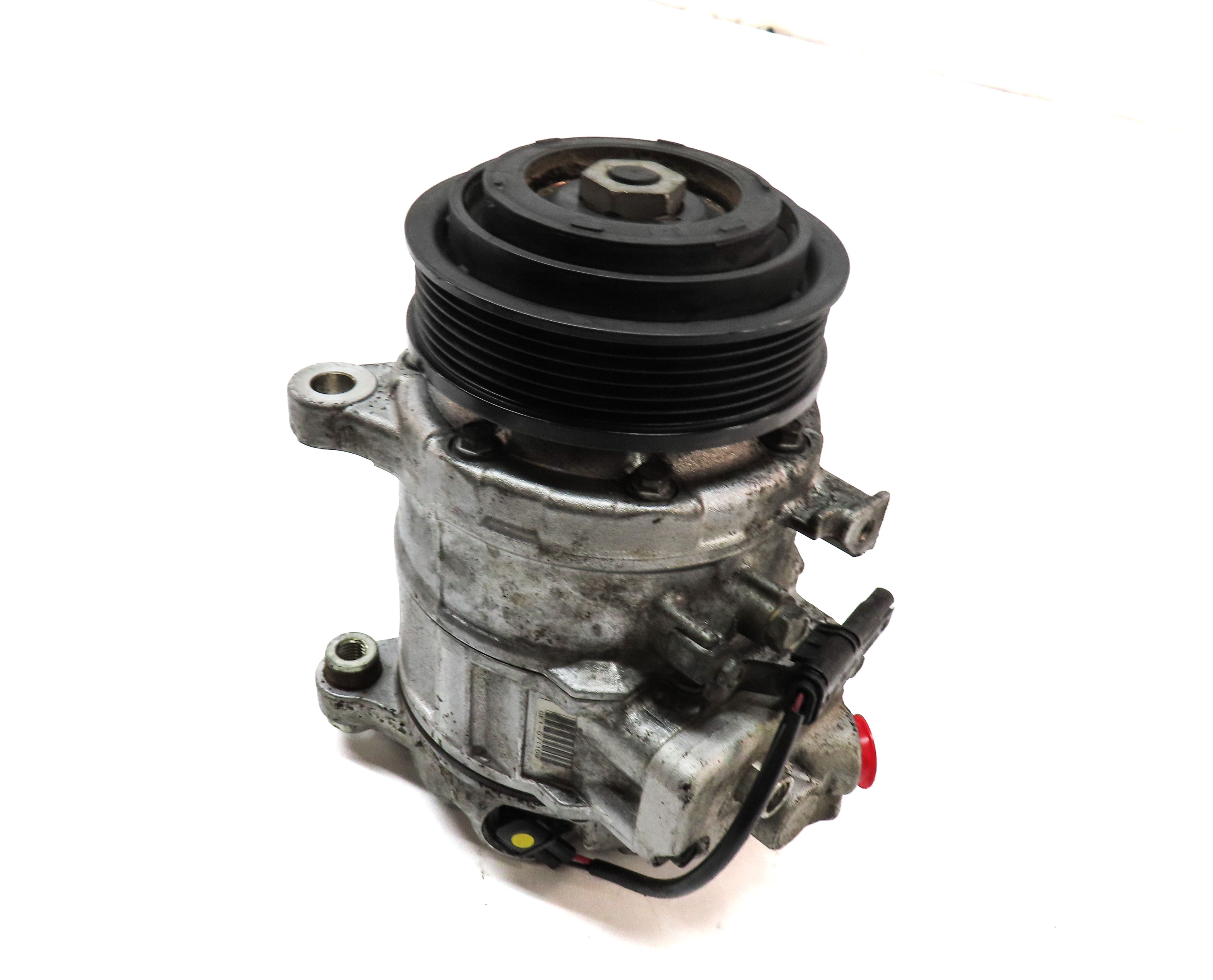 2013-2018 BMW X3 X4 (F25 F26) 28dX / 28iX - 2.0L ENGINE A/C COMPRESSOR PUMP — exact item pictured